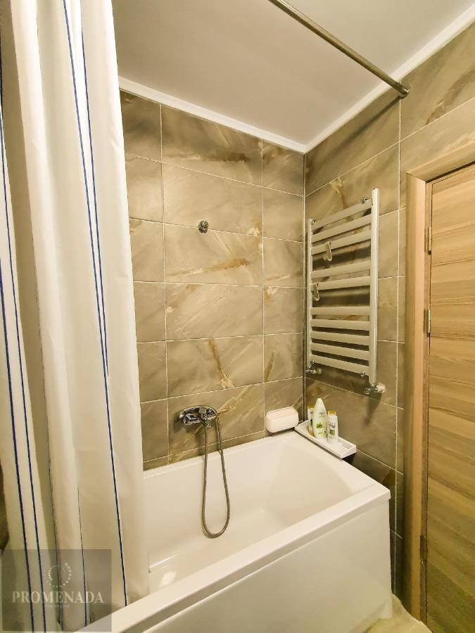 Melisea Aparthotel Pool & Spa Mamaia Nord ナボダリ エクステリア 写真