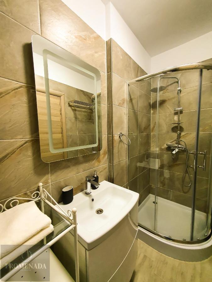 Melisea Aparthotel Pool & Spa Mamaia Nord ナボダリ エクステリア 写真