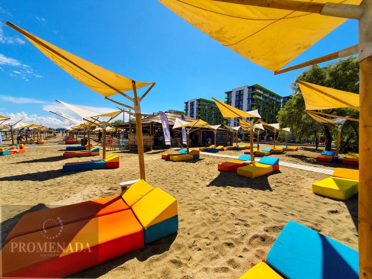 Melisea Aparthotel Pool & Spa Mamaia Nord ナボダリ エクステリア 写真