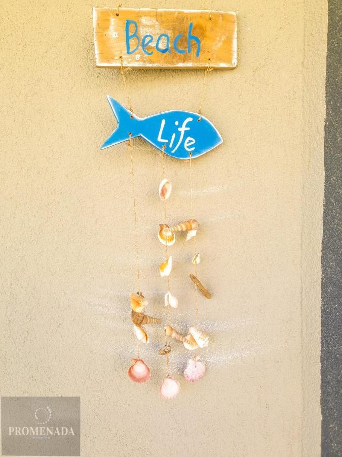 Melisea Aparthotel Pool & Spa Mamaia Nord ナボダリ エクステリア 写真